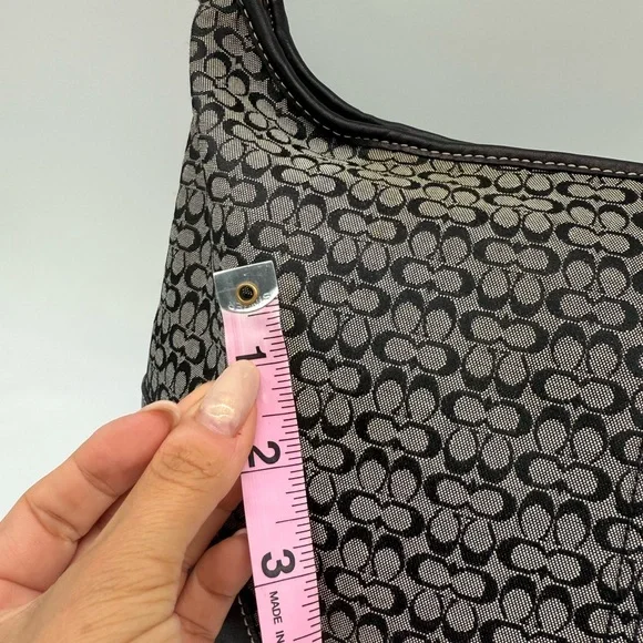 Coach • 6617 Ergo Hobo - Picture 8 of 15